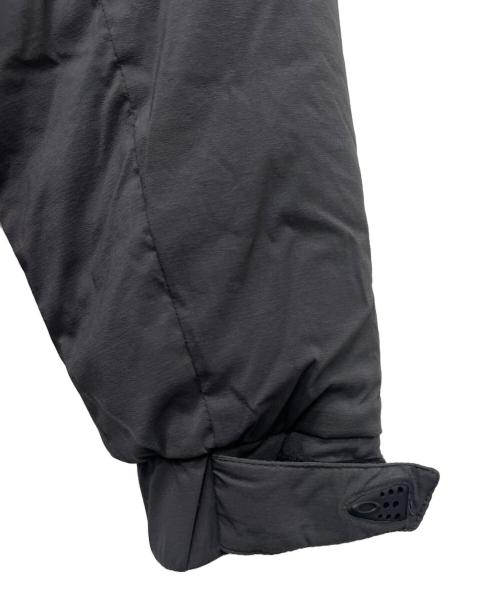 OAKLEY（オークリー）OAKLEY (オークリー) FGL Puffer Ins Jacket 4.7 グレー サイズ:Ｍの古着・服飾アイテム