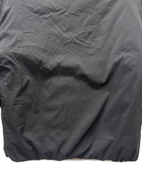 OAKLEY（オークリー）OAKLEY (オークリー) FGL Puffer Ins Jacket 4.7 グレー サイズ:Ｍの古着・服飾アイテム
