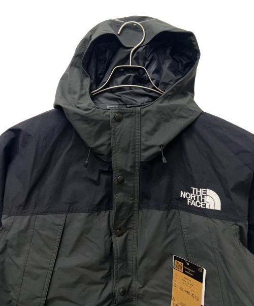 THE NORTH FACE（ザ ノース フェイス）THE NORTH FACE (ザ ノース フェイス) マウンテンライトジャケット ブラック×グレー サイズ:Ｌの古着・服飾アイテム