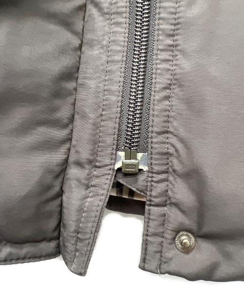 BURBERRY LONDON（バーバリーロンドン）BURBERRY LONDON (バーバリーロンドン) フーデッドダウンジャケット ブラウン サイズ:4０の古着・服飾アイテム