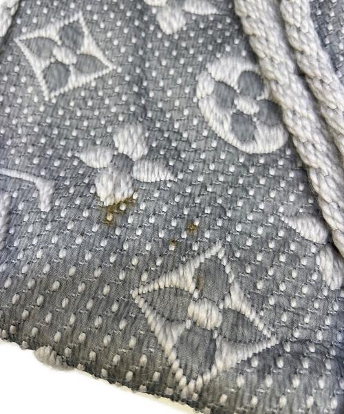 LOUIS VUITTON（ルイ ヴィトン）LOUIS VUITTON (ルイ ヴィトン) マフラー エシャルプ・ロゴマニア グレーの古着・服飾アイテム