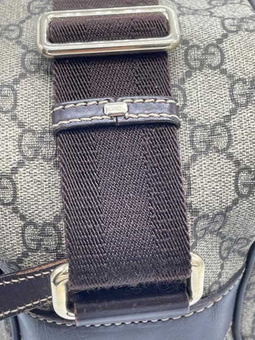 GUCCI（グッチ）GUCCI (グッチ) ショルダーバッグ ベージュの古着・服飾アイテム