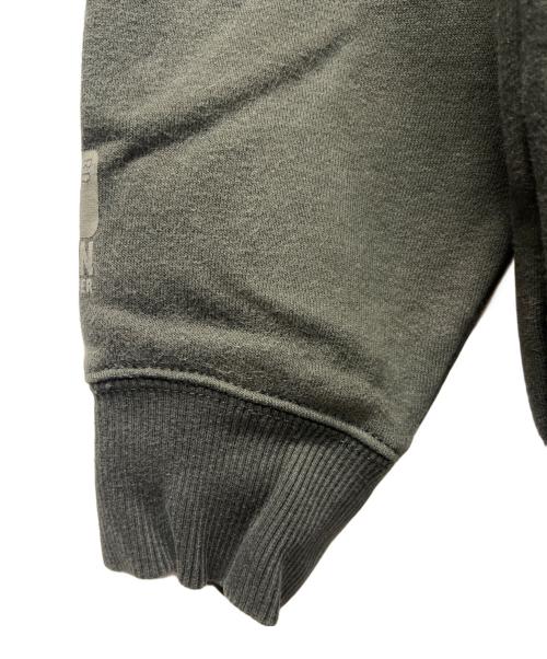 CarHartt（カーハート）CarHartt (カーハート) ジップパーカー グリーン サイズ:Ｍの古着・服飾アイテム