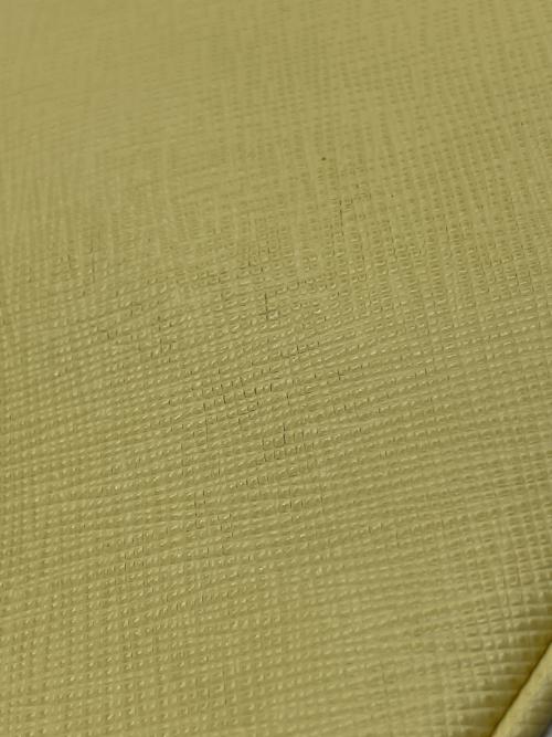PRADA（プラダ）PRADA (プラダ) SAFFIANO LUX チェーンショルダーバッグ イエローの古着・服飾アイテム