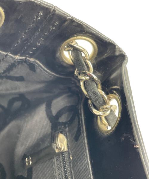 CHANEL（シャネル）CHANEL (シャネル) ハラコエナメルチェーントートミニ ブラックの古着・服飾アイテム