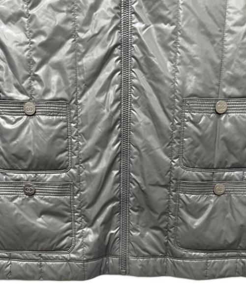 CHANEL（シャネル）CHANEL (シャネル) 中綿ジャケット グレー サイズ:３４の古着・服飾アイテム