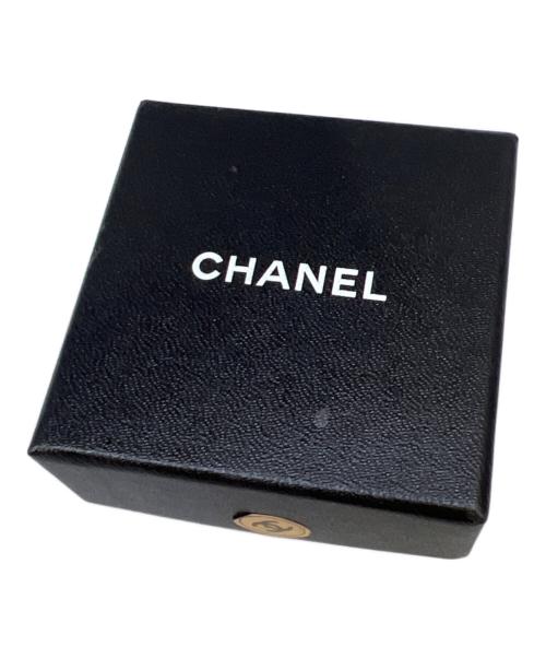 CHANEL（シャネル）CHANEL (シャネル) イヤリング ゴールド×アイボリーの古着・服飾アイテム