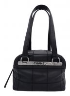 CHANELシャネル）の古着「トートバッグ　チョコバー」｜ブラック