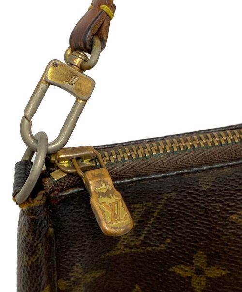 LOUIS VUITTON（ルイ ヴィトン）LOUIS VUITTON (ルイ ヴィトン) ショルダーバッグ ブラウンの古着・服飾アイテム