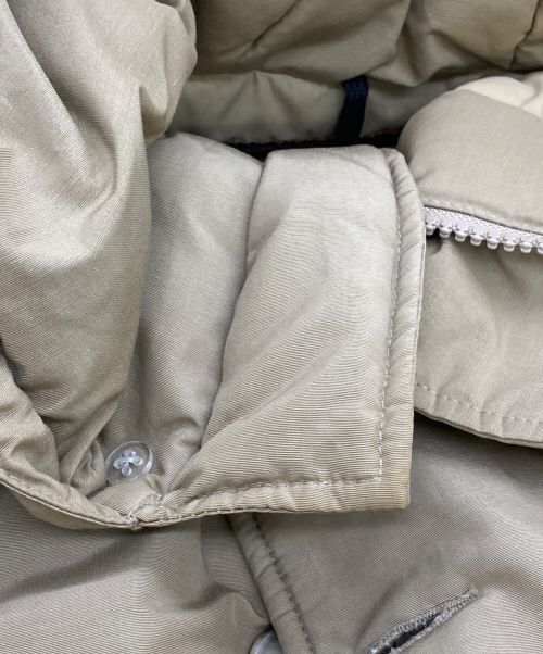 WOOLRICH（ウールリッチ）WOOLRICH (ウールリッチ) ダウンジャケット ベージュ サイズ:Ｓの古着・服飾アイテム