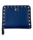 COACHコーチ）の古着「ビルフォールド ウォレット・リベット」｜ブルー