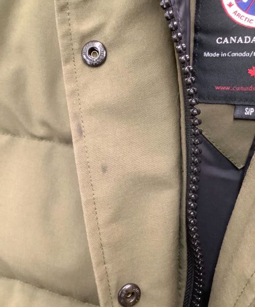 CANADA GOOSE（カナダグース）CANADA GOOSE (カナダグース) ダウンジャケット オリーブ サイズ:SIZE Sの古着・服飾アイテム