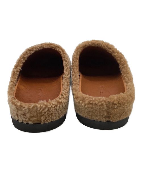 GIULIA TADDEUCCI（ジュリアタデウチ）GIULIA TADDEUCCI (ジュリアタデウチ) ファーサンダル ブラウン サイズ:23.5cmの古着・服飾アイテム