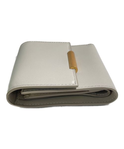 BOTTEGA VENETA（ボッテガベネタ）BOTTEGA VENETA (ボッテガベネタ) 3つ折り財布 ベージュの古着・服飾アイテム