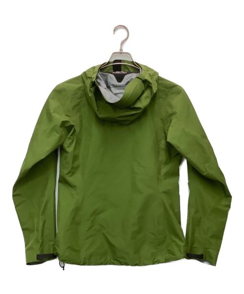 ARC'TERYX（アークテリクス）ARC'TERYX (アークテリクス) マウンテンパーカー グリーン サイズ:Ｓの古着・服飾アイテム