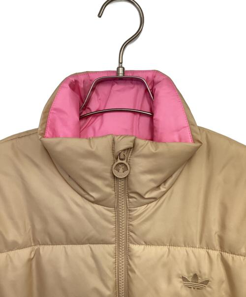 adidas（アディダス）adidas (アディダス) SHORT PUFFER JACKET（ショートパファージャケット） ベージュ サイズ:Sの古着・服飾アイテム