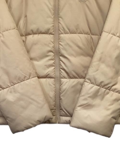 adidas（アディダス）adidas (アディダス) SHORT PUFFER JACKET（ショートパファージャケット） ベージュ サイズ:Sの古着・服飾アイテム