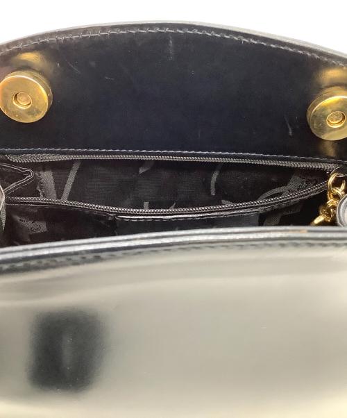 Salvatore Ferragamo（サルヴァトーレ フェラガモ）Salvatore Ferragamo (サルヴァトーレ フェラガモ) チェーンショルダーバッグ ブラック×ゴールドの古着・服飾アイテム