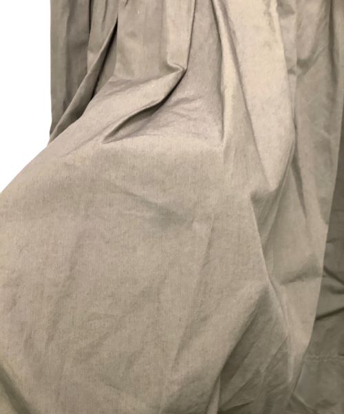 MADISON BLUE（マディソンブルー）MADISON BLUE (マディソンブルー) タックボリュームスカート TUCK VOLUME SKIRT グリーン サイズ:00の古着・服飾アイテム