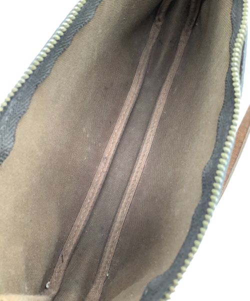 LOUIS VUITTON（ルイ ヴィトン）LOUIS VUITTON (ルイ ヴィトン) ハンドポーチの古着・服飾アイテム