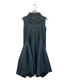 PLEATS PLEASE（プリーツプリーズ）の古着「変形プリーツワンピース」｜グリーン