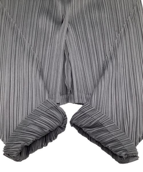 PLEATS PLEASE（プリーツプリーズ）PLEATS PLEASE (プリーツプリーズ) カーディガン グレー サイズ:-の古着・服飾アイテム