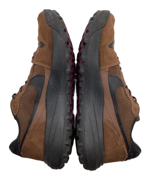 NIKE ACG（ナイキエーシージー）NIKE ACG (ナイキエージーシー) LOWCATE（ローケート）スニーカー ブラウン サイズ:27.5cmの古着・服飾アイテム
