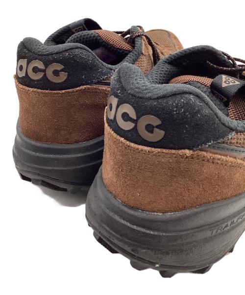 NIKE ACG（ナイキエーシージー）NIKE ACG (ナイキエージーシー) LOWCATE（ローケート）スニーカー ブラウン サイズ:27.5cmの古着・服飾アイテム