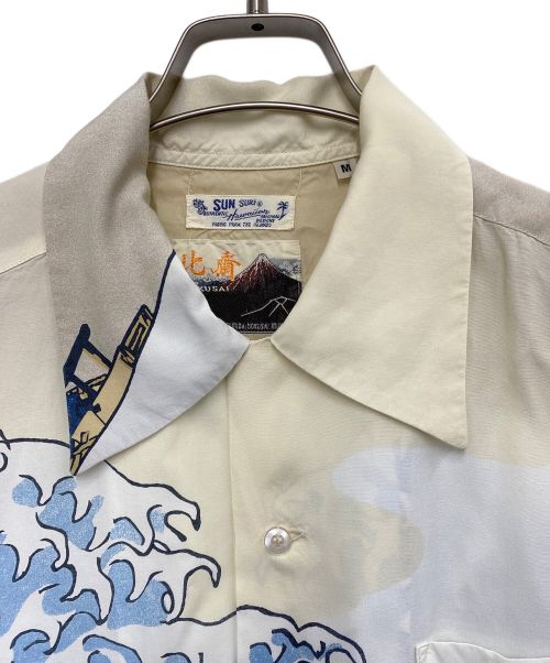 Sun Surf（サンサーフ）Sun Surf (サンサーフ) 葛飾北斎 (カツシカホクサイ) レーヨンシャツ ホワイト サイズ:Mの古着・服飾アイテム
