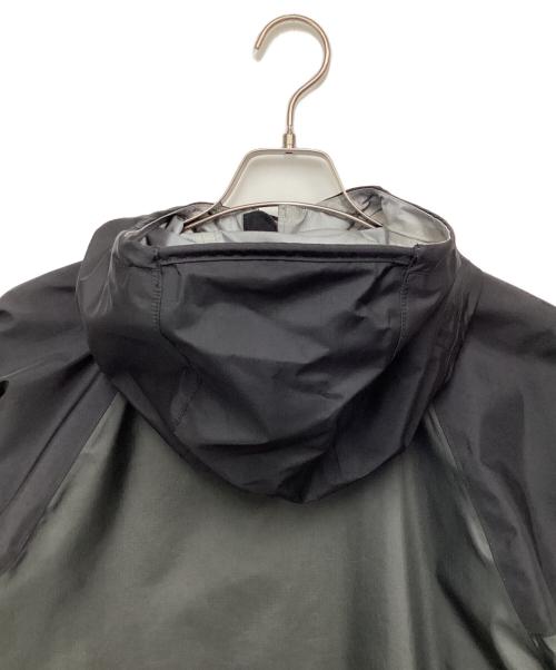 mont-bell（モンベル）mont-bell (モンベル) サンダーパスジャケット グレー×ブラック サイズ:Mの古着・服飾アイテム