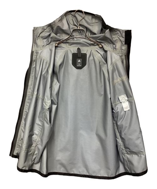 mont-bell（モンベル）mont-bell (モンベル) サンダーパスジャケット グレー×ブラック サイズ:Mの古着・服飾アイテム