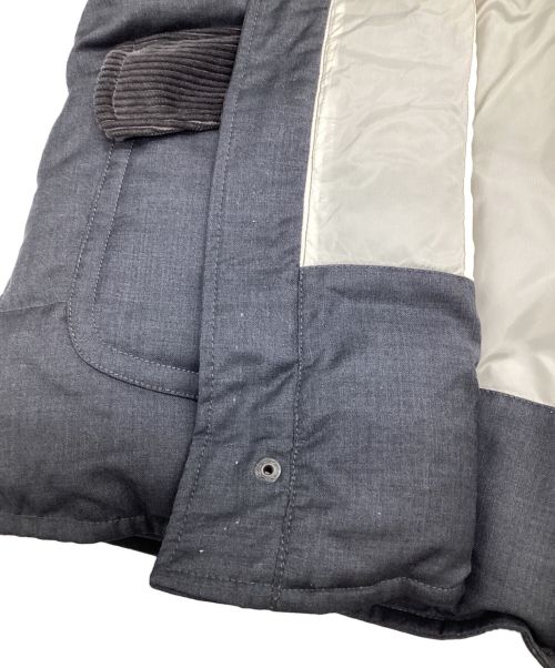 EMPORIO ARMANI（エンポリオ アルマーニ）EMPORIO ARMANI (エンポリオアルマーニ) MATT LINE（マット ライン）ダウンジャケット グレー サイズ:48の古着・服飾アイテム
