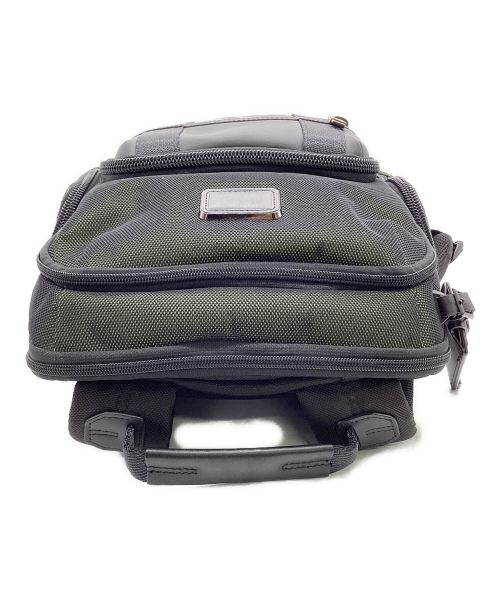 TUMI（トゥミ）TUMI (トゥミ) Alpha Bravo Nellis（アルファ ブラヴォ ネリス）リュック オリーブ×ブラックの古着・服飾アイテム