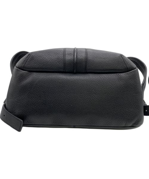 TOD'S（トッズ）TOD'S (トッズ) レザーリュック ブラックの古着・服飾アイテム