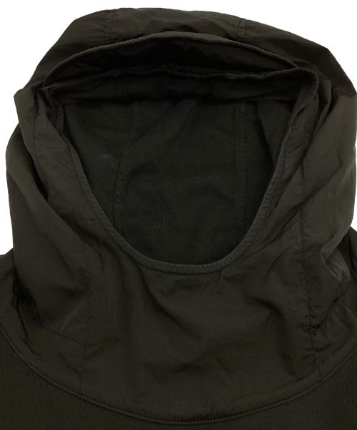STONE ISLAND（ストーンアイランド）STONE ISLAND (ストーンアイランド) ナイロンフーディー スウェットシャツ ブラック サイズ:Mの古着・服飾アイテム