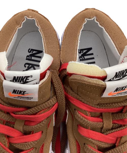 NIKE（ナイキ）NIKE (ナイキ) sacai (サカイ) BLAZER LOW（ブレザー ロー）スニーカー ホワイト×ブラウン サイズ:25cmの古着・服飾アイテム
