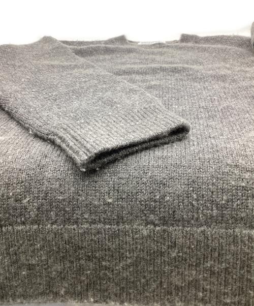 Yonetomi（ヨネトミ）Yonetomi (ヨネトミ) A SWEATER IS ORDINARY（セーターはふつうのもの。） グレー サイズ:2の古着・服飾アイテム