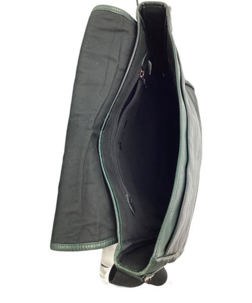 BURBERRY BLACK LABEL（バーバリーブラックレーベル）BURBERRY BLACK LABEL (バーバリーブラックレーベル) メッセンジャーバッグ グリーンの古着・服飾アイテム