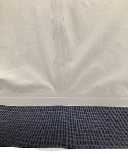 MONCLER（モンクレール）MONCLER (モンクレール) kurz giubbotto（クルツ ジュボット）ウィンドブレイカー グレー サイズ:3の古着・服飾アイテム