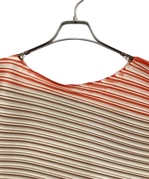 PLEATS PLEASE（プリーツプリーズ）PLEATS PLEASE (プリーツプリーズ) 半袖カットソー サイズ:3の古着・服飾アイテム