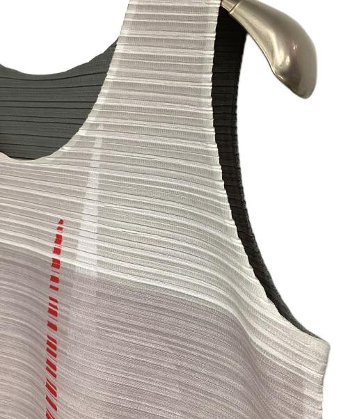 PLEATS PLEASE（プリーツプリーズ）PLEATS PLEASE (プリーツプリーズ) ノースリーブカットソー サイズ:-の古着・服飾アイテム