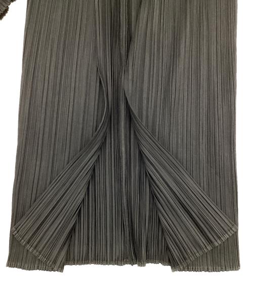 PLEATS PLEASE（プリーツプリーズ）PLEATS PLEASE (プリーツプリーズ) カーディガン ブラック サイズ:3の古着・服飾アイテム