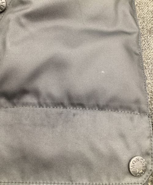 MONCLER GRENOBLE（モンクレール グルノーブル）MONCLER GRENOBLE (モンクレール グルノーブル) ダウンジャケット グレー×ブラック サイズ:1の古着・服飾アイテム