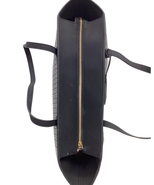 TORY BURCH（トリーバーチ）TORY BURCH (トリーバーチ) GEMINI LINK CANVAS TOP-ZIP TOTE BAG（ジェミニ リンク キャンバス トップ－ジップ トート バッグ） グレー×ブラックの古着・服飾アイテム