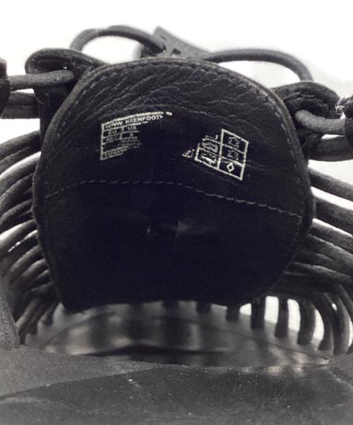 KEEN（キーン）KEEN (キーン) UNEEK PREMIUM LEATHER（ユニーク プレミアム レザー）サンダル ブラック サイズ:26cmの古着・服飾アイテム