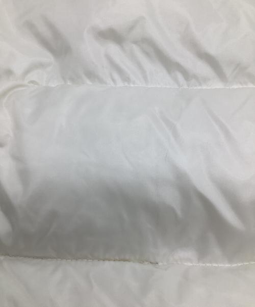 DUVETICA（デュベティカ）DUVETICA (デュベティカ) RAS（ラス）ダウンベスト ホワイト サイズ:38の古着・服飾アイテム