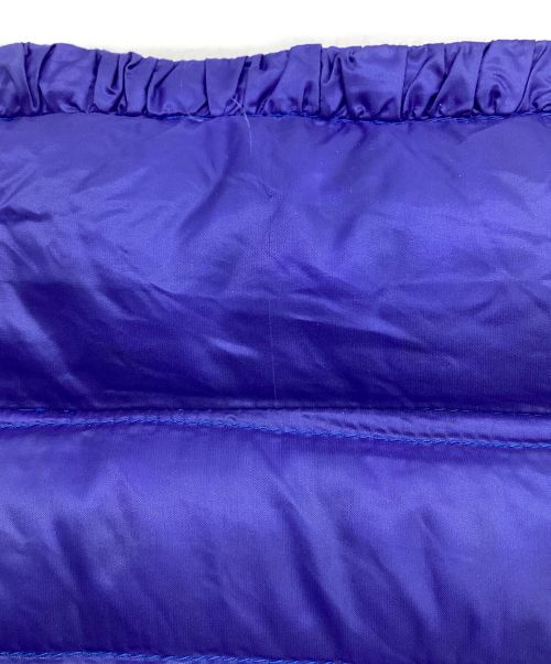 MONCLER（モンクレール）MONCLER (モンクレール) ライトダウンジャケット ブルーの古着・服飾アイテム