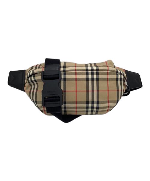 BURBERRY（バーバリー）BURBERRY (バーバリー) ウエストバッグ ベージュの古着・服飾アイテム