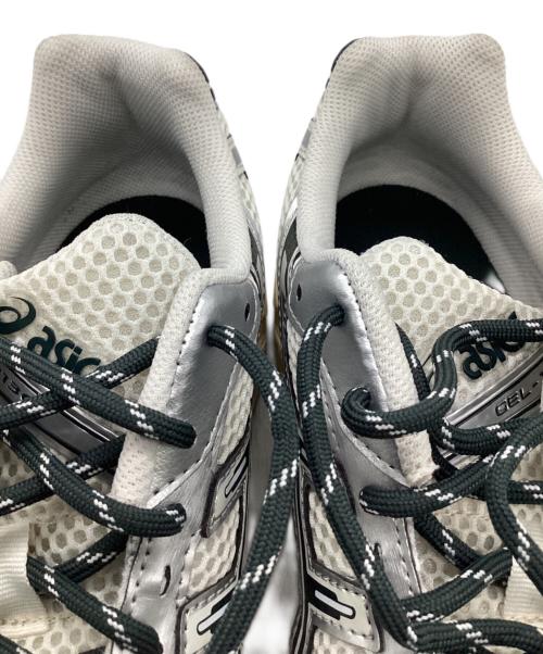 asics（アシックス）asics (アシックス) KITH (キス) GEL-1130 CREAM/SCARAB（ゲル1130 クリーム/スカラブ） ホワイト×シルバー サイズ:28cmの古着・服飾アイテム
