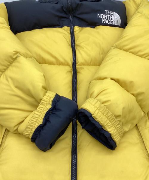 THE NORTH FACE（ザ ノース フェイス）THE NORTH FACE (ザ ノース フェイス) NUPTSE JACKET（ヌプシ ジャケット） イエロー×ブラック サイズ:Mの古着・服飾アイテム